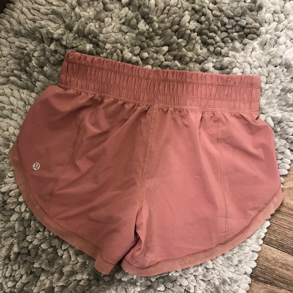 lululemon athletica Pants - Lululemon shorts size 4